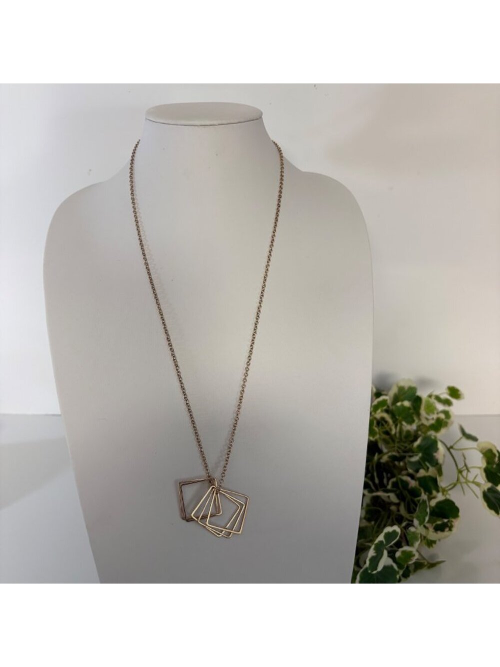 Minimalist Geometric Square Layered Pendant Gold Tone Necklace